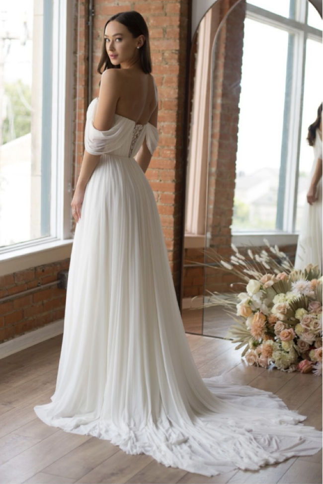  2024-chiffon-wedding-gown-with-off-the-shoulder-vestido-de-novia-de-playa-1