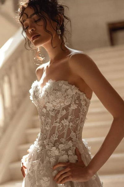 A-line Flowers Lace Wedding Dress HK Online