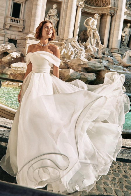 Ruched Off-the-shoulder Wedding Dresses with Pockets