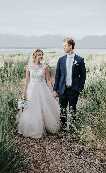 Illusion Neckline Lace Bride Dress with Tulle Skirt