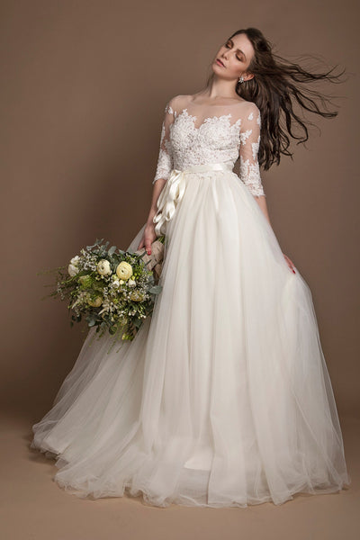appliques-illusion-neckline-plus-size-wedding-gown-with-sleeves
