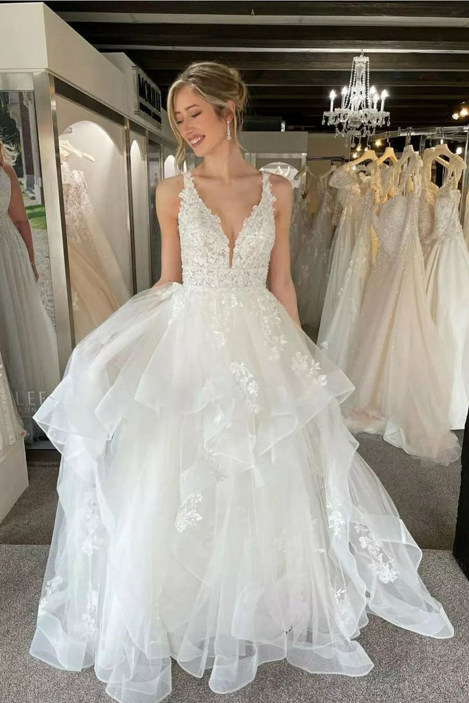 Appliques Plunging V-neck Wedding Gown with Horsehair Skirt