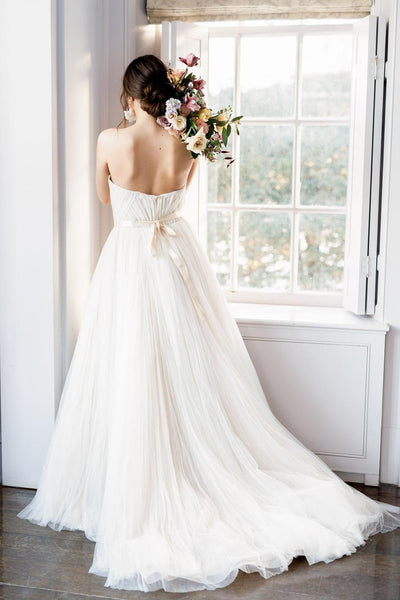 backless-tulle-wedding-dress-with-flower-beaded-belt-1