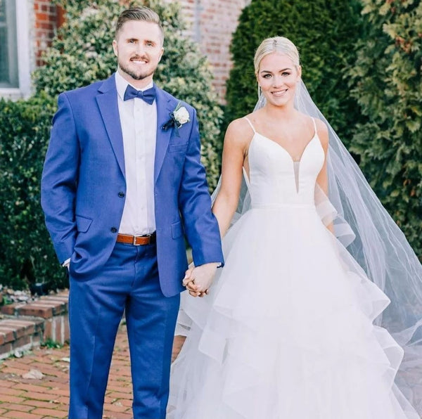 glamorous-fall-wedding-dress-with-horsehair-skirt-3