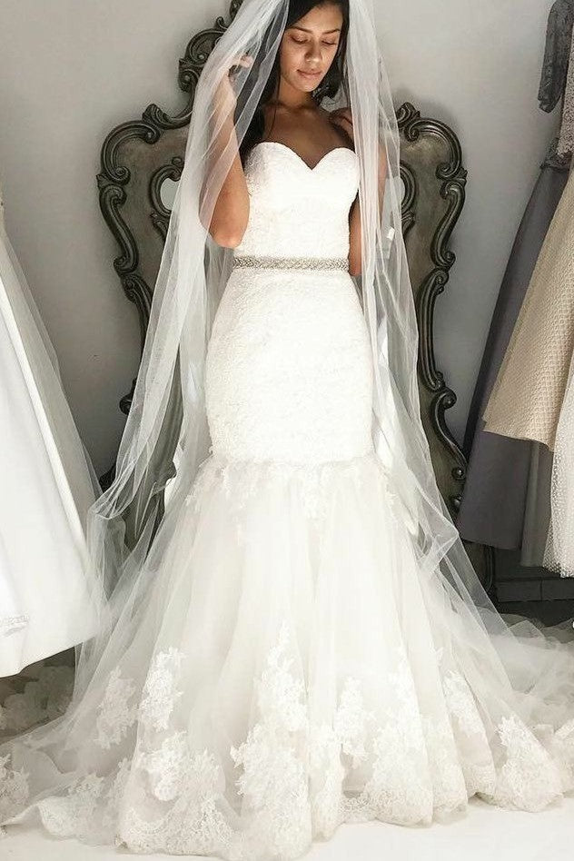 Lace Sweetheart Sheath Wedding Gown with Jewelry Belt Sash