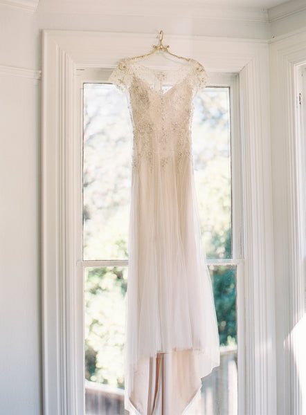 Luxury Pearls and Crystals Wedding Dresses with Short Sleeves