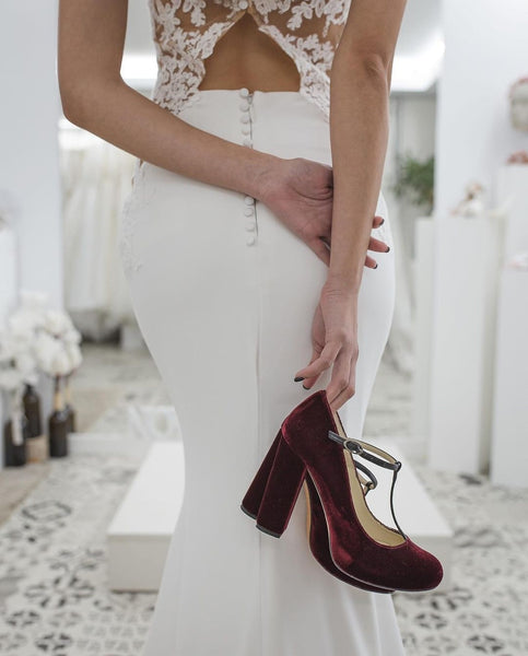 mermaid-bride-wedding-gown-with-x-sheer-lace-back-2