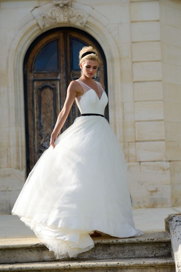 Sheer V-neckline Tulle Wedding Dress with Black Belt