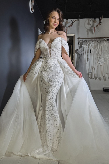 Column Spandex Wedding Gown with Removeable Train