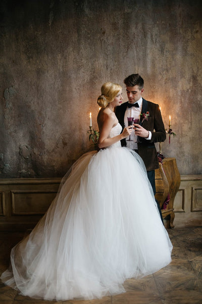 Sweetheart Lace Tulle Princess Ball Gown Wedding Dresses