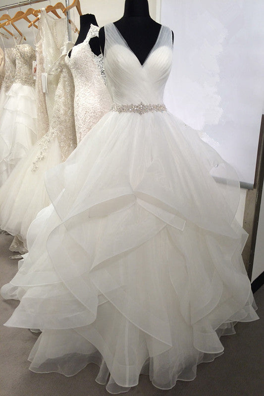 V-neck Tulle Wedding Dresses with Volume Layers Horsehair Trim