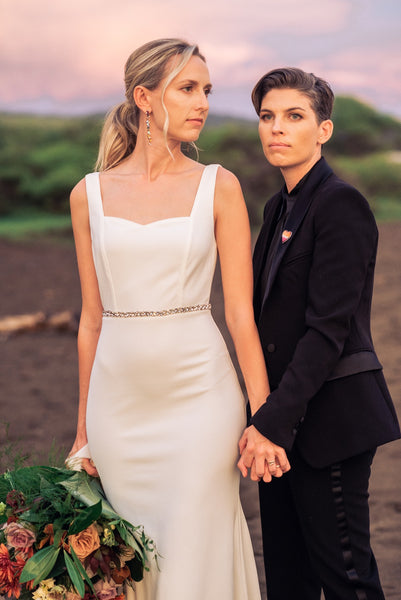 Wide Straps White Floor-Length Bride Dress with Stones Belt