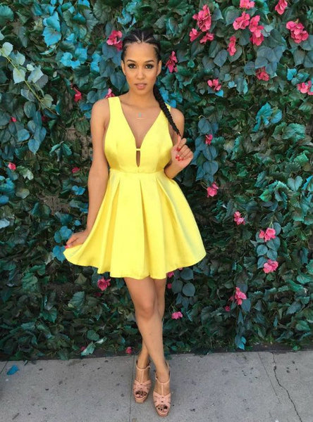 mint-green-satin-short-homecoming-dresses-with-deep-v-neckline