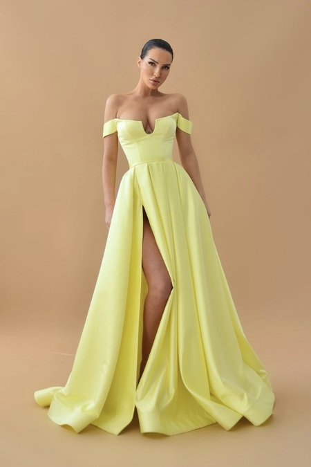 2024 Satin Green Prom Dresses with Pockets
