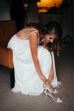 2020-summer-chiffon-wedding-dresses-with-deep-v-neckline-2