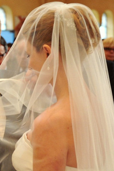 2T Tulle Wide Ribbon Edge Wedding Veil with Comb