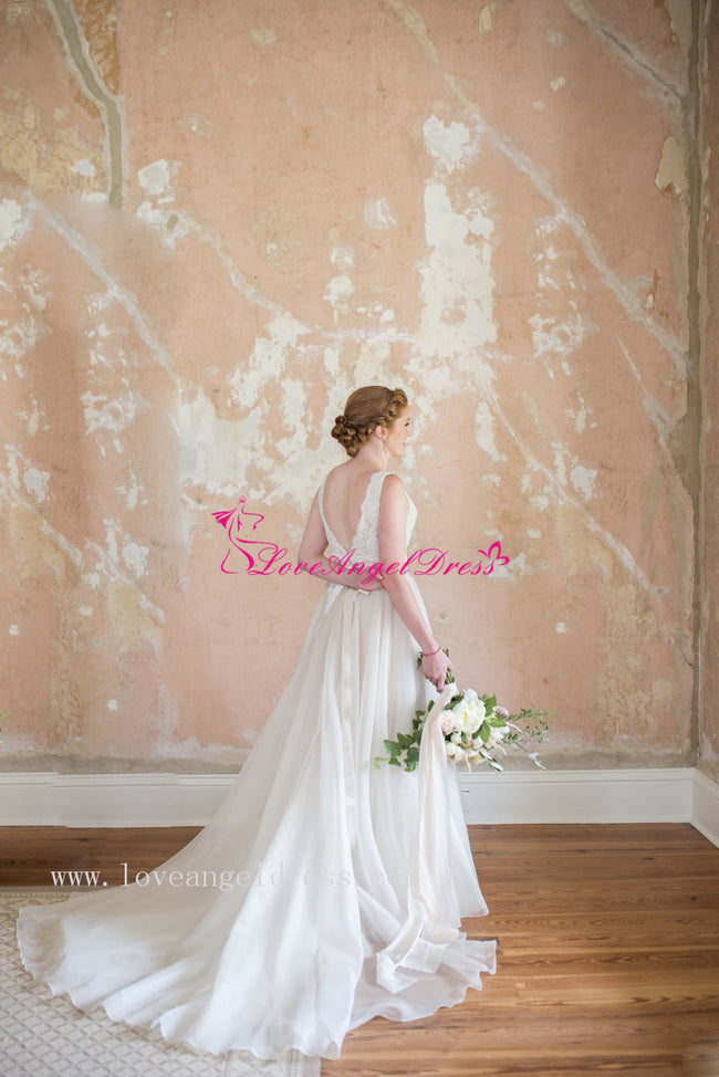 v-neckline-organza-wedding-gown