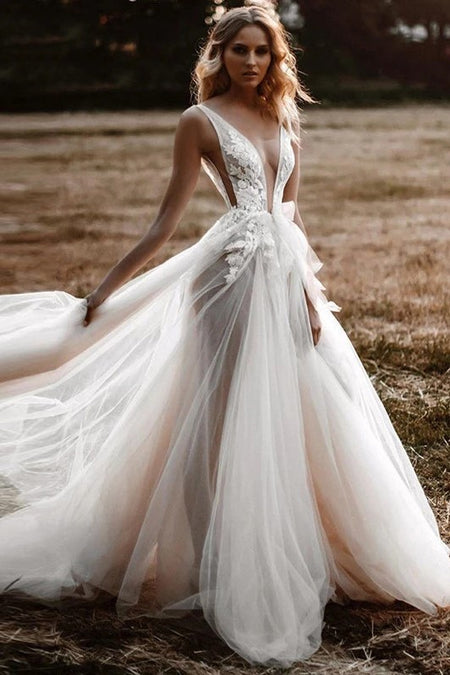 Beaded Lace Long Sleeves Wedding Dresses Tulle Skirt