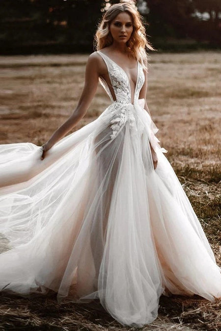 Soft Chiffon Simple Boho Wedding Dresses with V-neckline