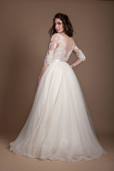 appliques-illusion-neckline-plus-size-wedding-gown-with-sleeves-1
