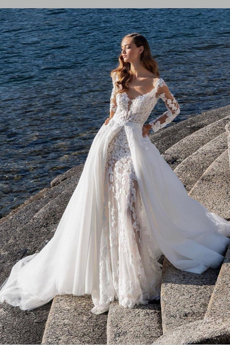 Lace Sweetheart Champagne Wedding Gown with Split Side