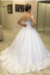 beaded-appliques-v-neck-wedding-dress-with-scalloped-lace-train-1