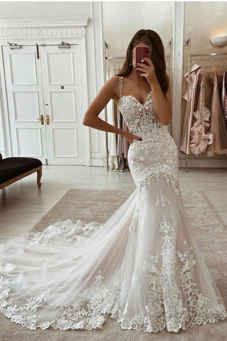 Backless Floral Lace Wedding Dresses with Mermaid Train