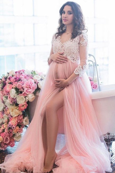 blush-maternity-lace-dress-for-photoshoot-with-long-tulle-skirt