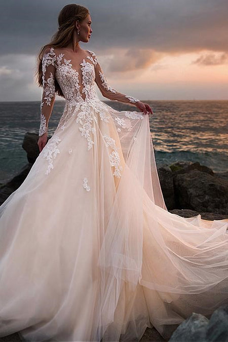 Off-the-shoulder Lace Beach Wedding Dresses with Chiffon Skirt