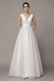 chic-v-neckline-wedding-gown-with-dotted-tulle-skirt-2