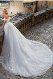 Classic Tulle Wedding Dress with Lace Appliques Train