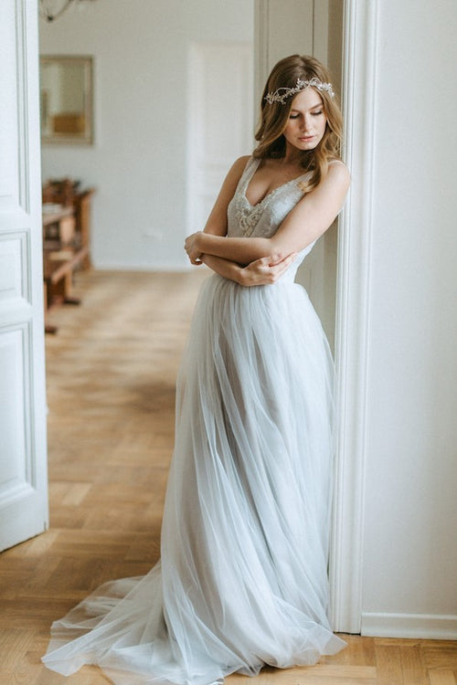dusty-tulle-boho-wedding-dress-with-beaded-scalloped-lace-v-neckline