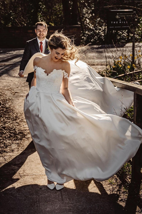 ethereal-a-line-wedding-dress-with-off-the-shoulder-sleeves