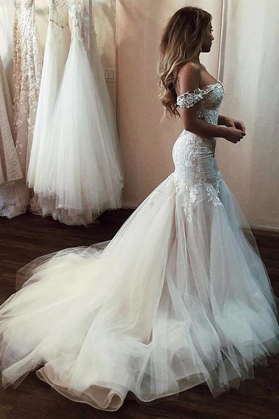 Fit&Flare Tulle Wedding Gown with Lace Off-the-shoudler Bodice