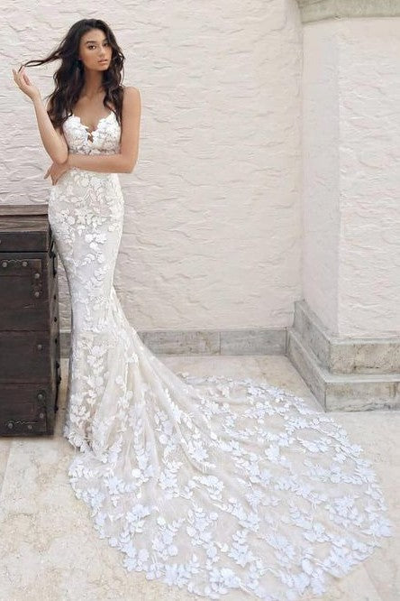 Floral Lace Mermaid Wedding Gown with Dramantic Train