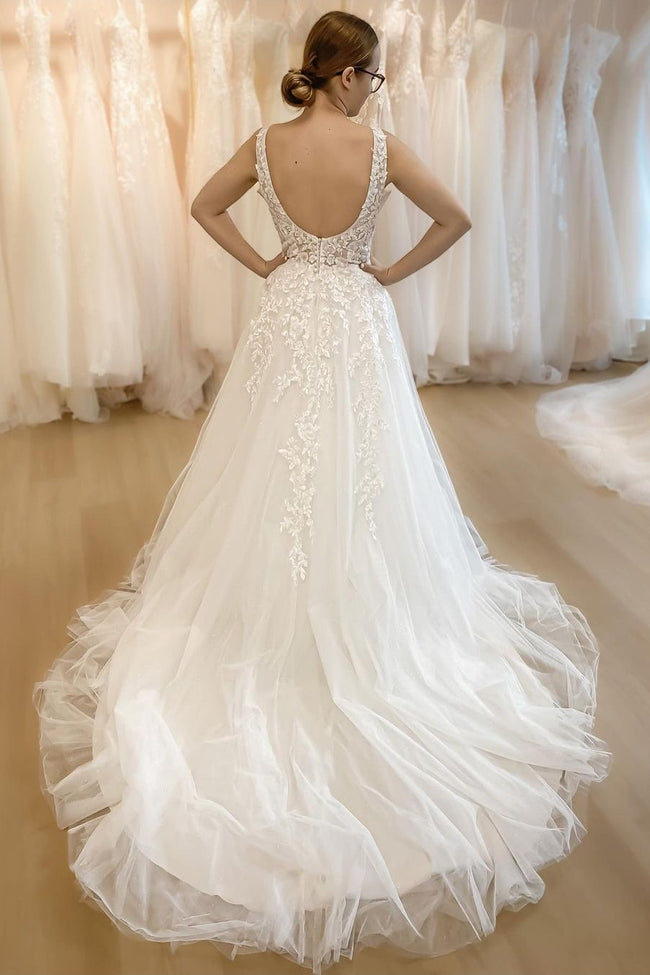 floral-lace-v-neck-wedding-dresses-tulle-skirt-1