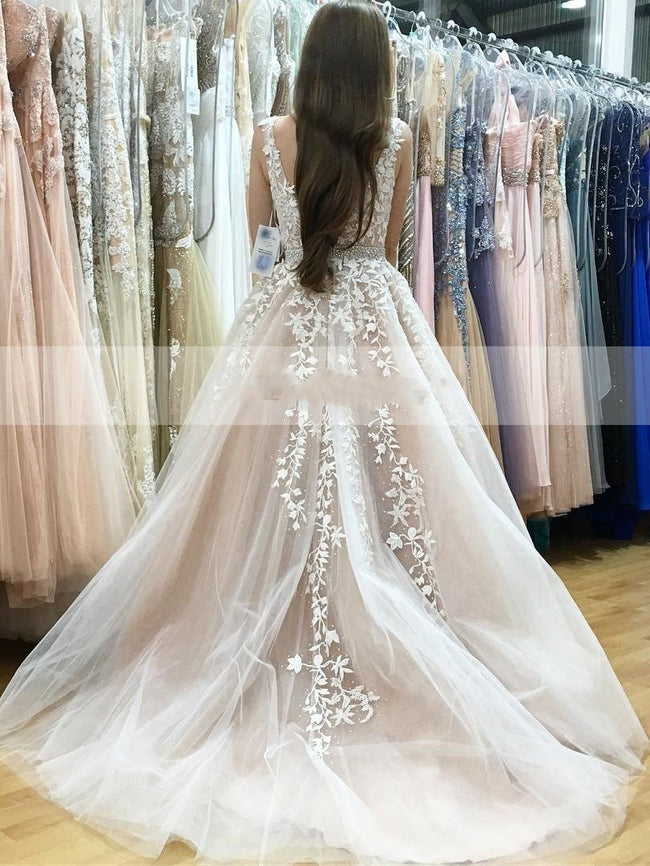 floral-lace-wedding-gowns-with-plunging-v-neckline-vestido-novia-1