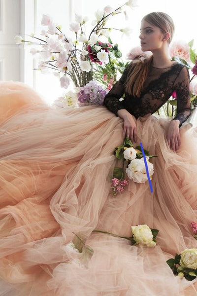 illusion-black-lace-wedding-dress-with-blush-tulle-skirt