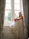 illusion-lace-sleeveless-chiffon-wedding-dresses