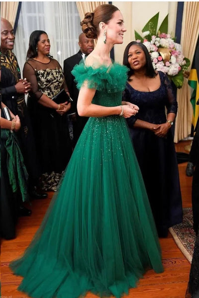 kate-middleton-wearing-dress-for-prom-green-tulle-skirt