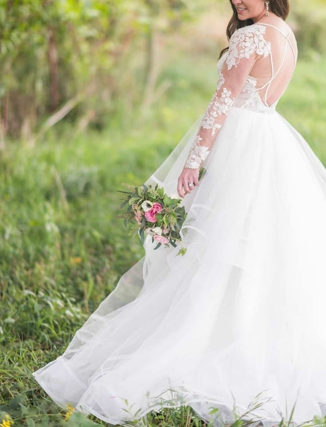 Lace Long Sleeves Bridal Gown with Ruffles Tulle Skirt