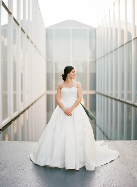 lace-strapless-wedding-gown-backless-ruched-waistband-vestido-de-novia