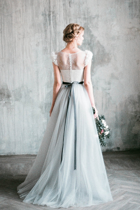 Flower Lace Wedding Dresses with Deep V-neckline