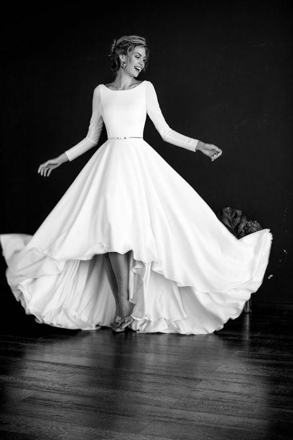 long-sleeved-high-low-wedding-gown-boat-neckline-vestido-de-novia-1