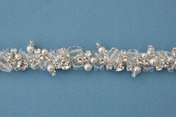 made-to-measure-pearls-crystals-wedding-belt-with-clasp-1