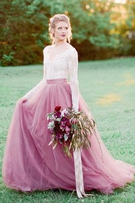 mauve-colored-tulle-wedding-dress-with-long-lace-sleeves-3