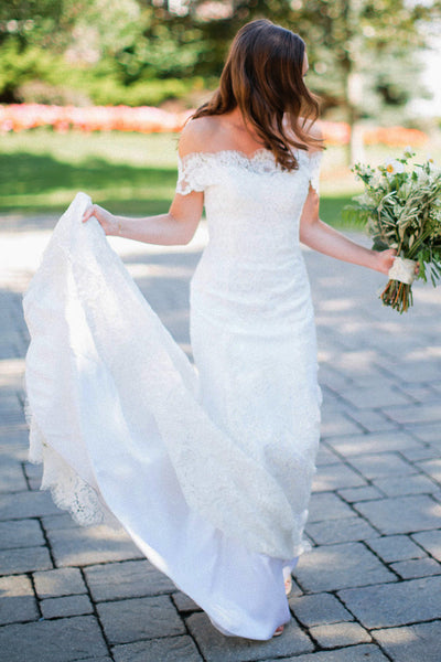 off-the-shoulder-floral-lace-wedding-gown-with-sweep-train