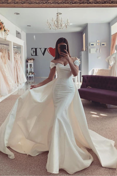 off-the-shoulder-mermaid-satin-weding-dress-with-attached-train