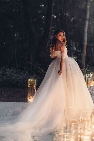 off-the-shoulder-tulle-wedding-dress-gown-with-long-train