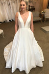 plunging-v-neckline-satin-marriage-dress-for-bride-with-hollow-back